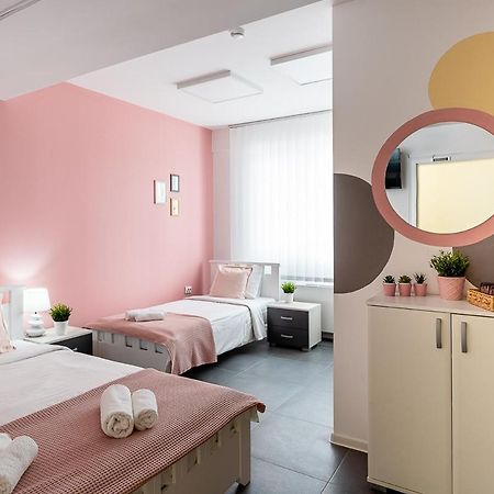 Kostovski Rooms-Near E75 To Greece Veles Bagian luar foto
